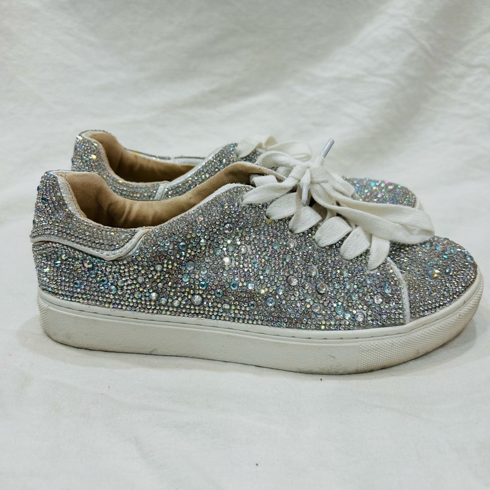 KIDS sz 3 Steve Madden EUC shoe